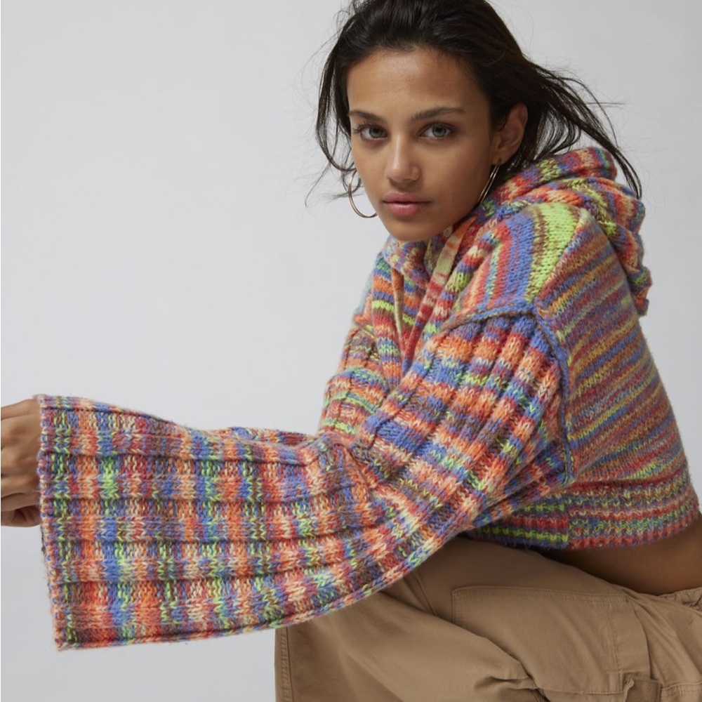 Urban Outfitters Sawyer Hooded Pullover